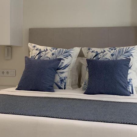 Sitges Spaces Oasis Suites- 4 Bedroom, 4 Ensuite Bathrooms, Terrace, Pool, Sitges Centre 外观 照片