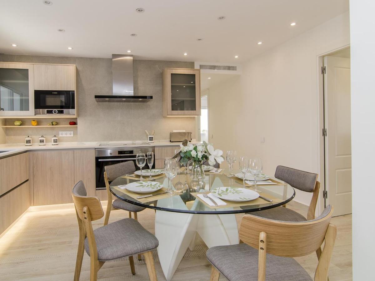Sitges Spaces Oasis Suites- 4 Bedroom, 4 Ensuite Bathrooms, Terrace, Pool, Sitges Centre 外观 照片