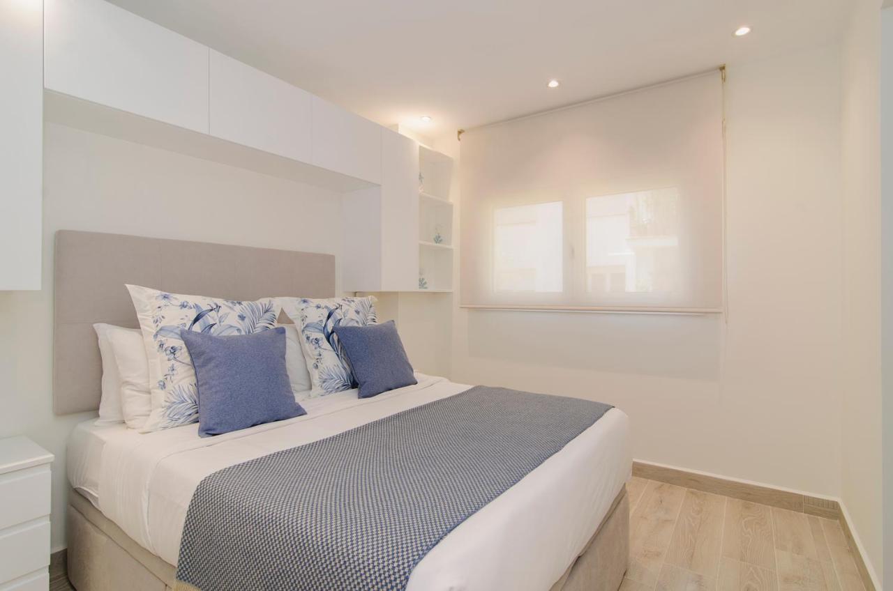 Sitges Spaces Oasis Suites- 4 Bedroom, 4 Ensuite Bathrooms, Terrace, Pool, Sitges Centre 外观 照片