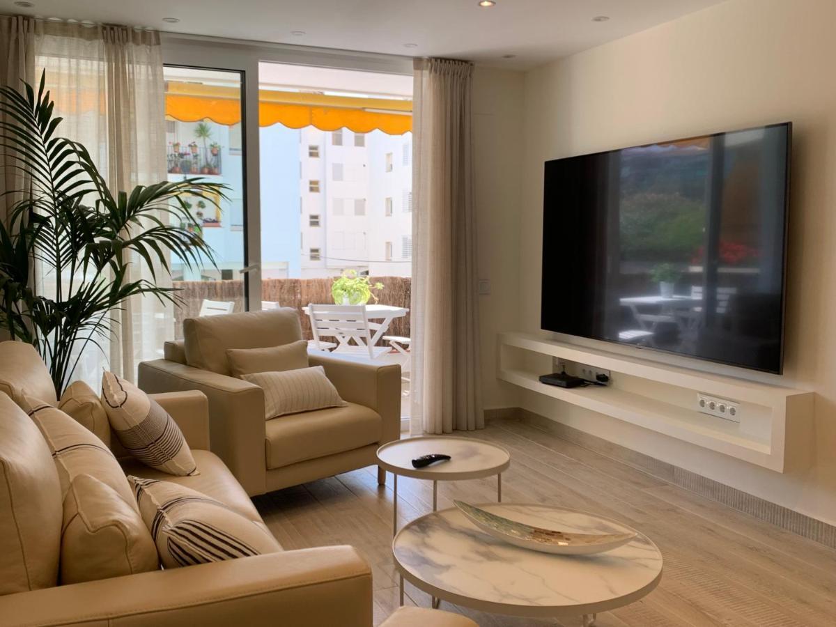 Sitges Spaces Oasis Suites- 4 Bedroom, 4 Ensuite Bathrooms, Terrace, Pool, Sitges Centre 外观 照片
